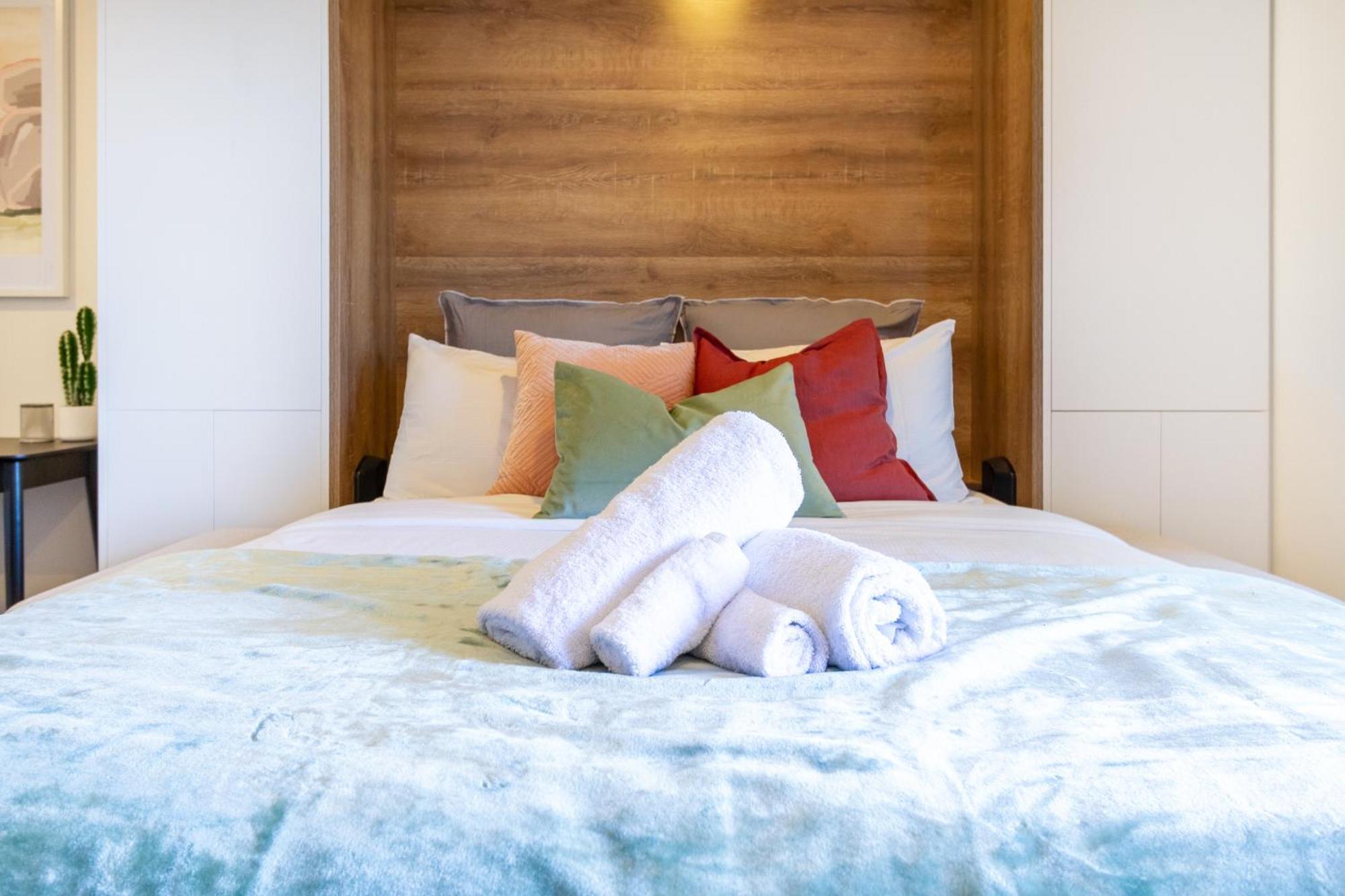 City Living: Upper Studio Haven On Wilmer Christchurch Zewnętrze zdjęcie